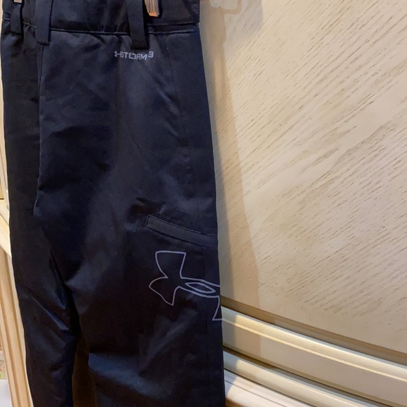 New Under Armour- insulated snow pants youth size 7 black - Picture 5 of 5